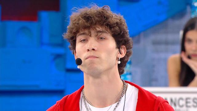 Amici, Diego Lazzari eliminato: ha perso la sfida contro Mollenbeck