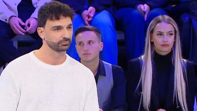 Amici, puntata del 15/12, Todaro torna come giudice: 'Sempre un'emozione'