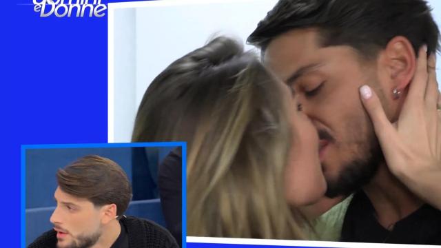 U&D, Martina bacia con passione Gianmarco: Ciro, infuriato, lascia lo studio