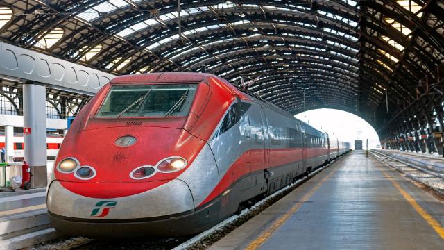 Ferrovie dello Stato: offerte per macchinisti e assistenti ai lavori 